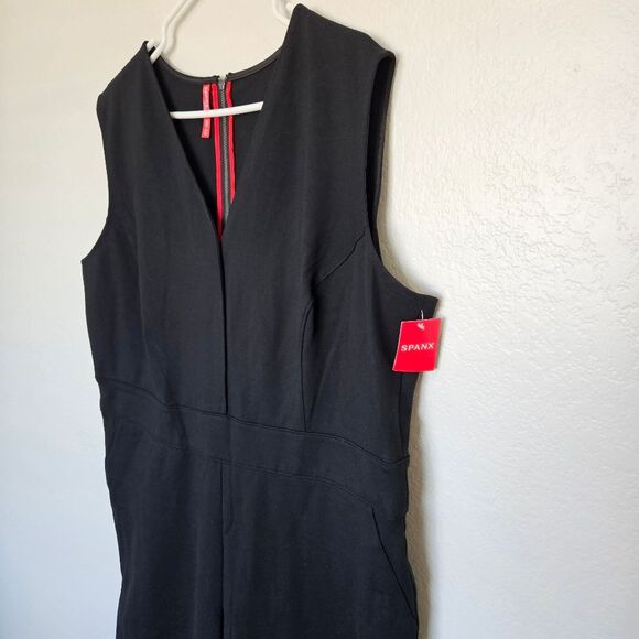 NWT Spanx | Perfect Sleeveless Jumpsuit In Classic Black, Womens Large Petite - Picture 9 of 12